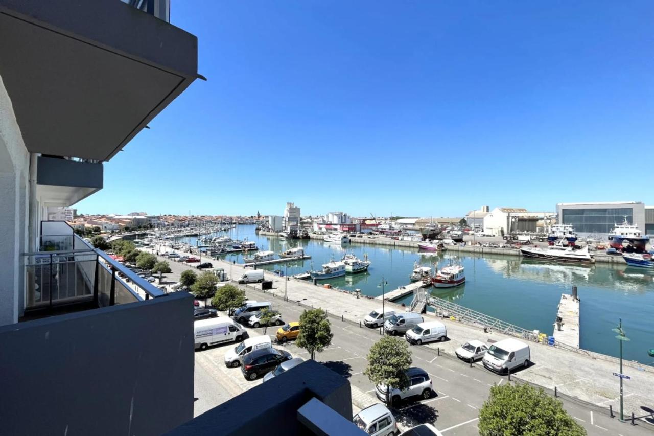 Pretty And Bright Studio With View On The Harbor لي سابلِ دولونْ المظهر الخارجي الصورة