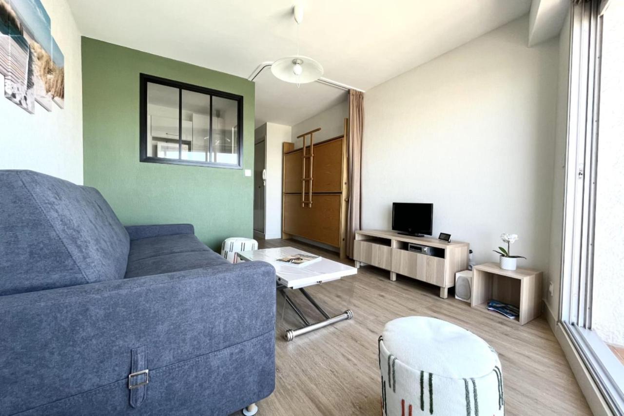 Pretty And Bright Studio With View On The Harbor لي سابلِ دولونْ المظهر الخارجي الصورة